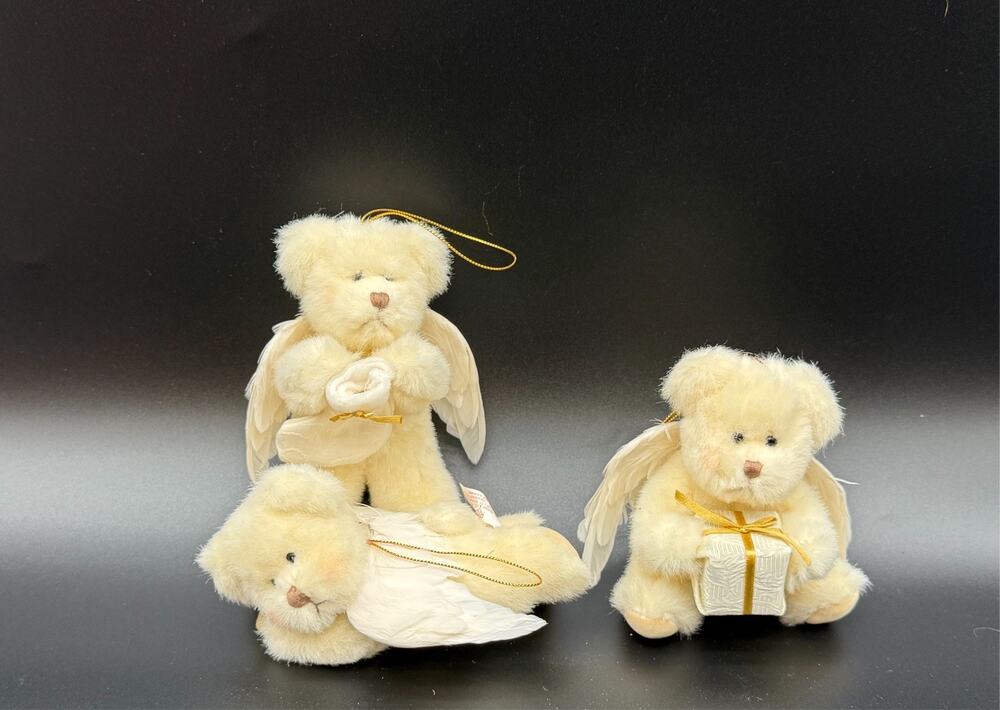 Vintage Russ Berrie Angel Bear Ornaments Lot of 3 101353 Feather Wings Christmas